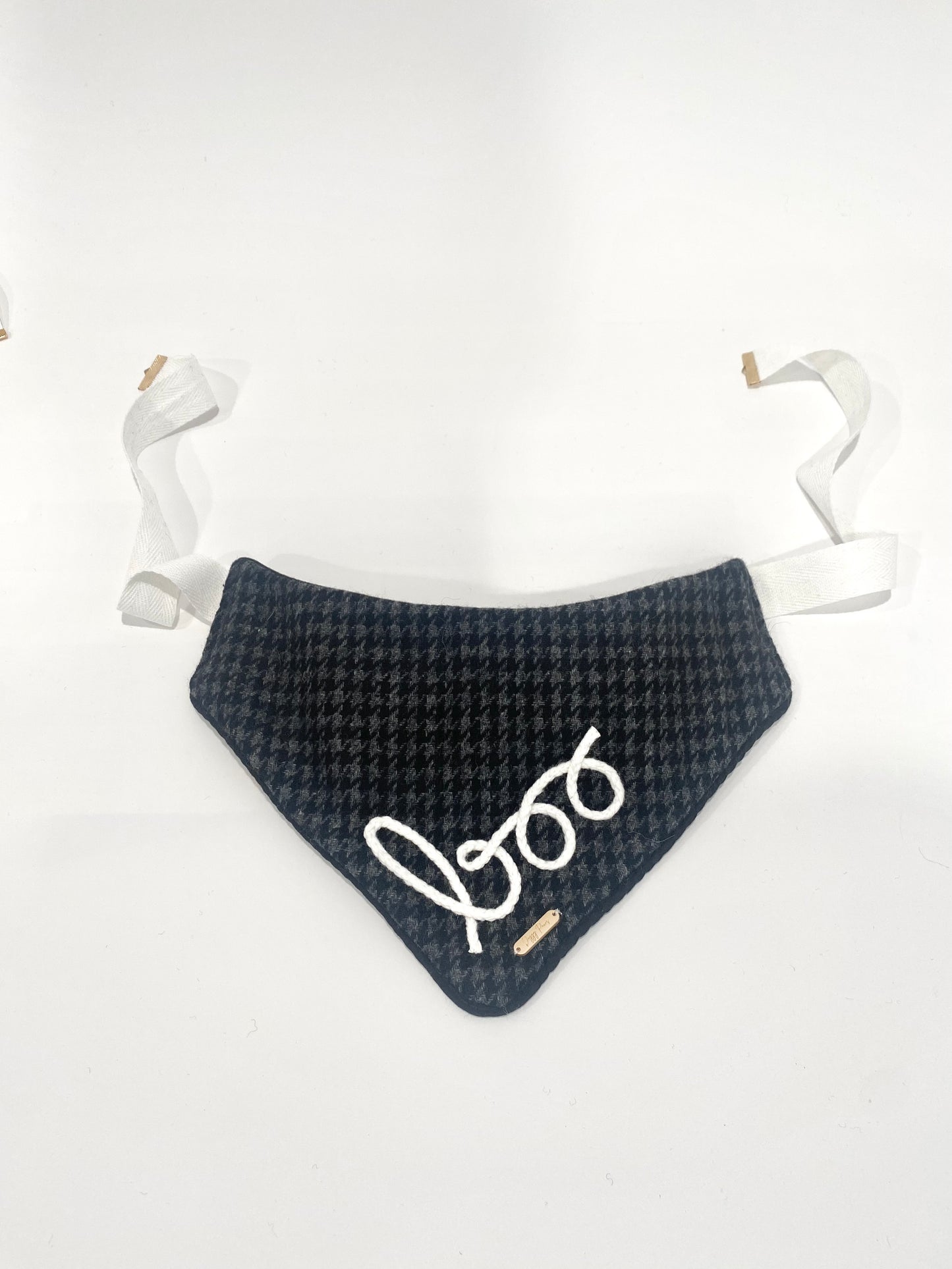 Boo - Gray