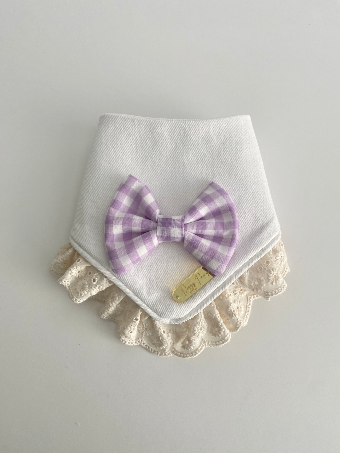 Bow with Ruffle