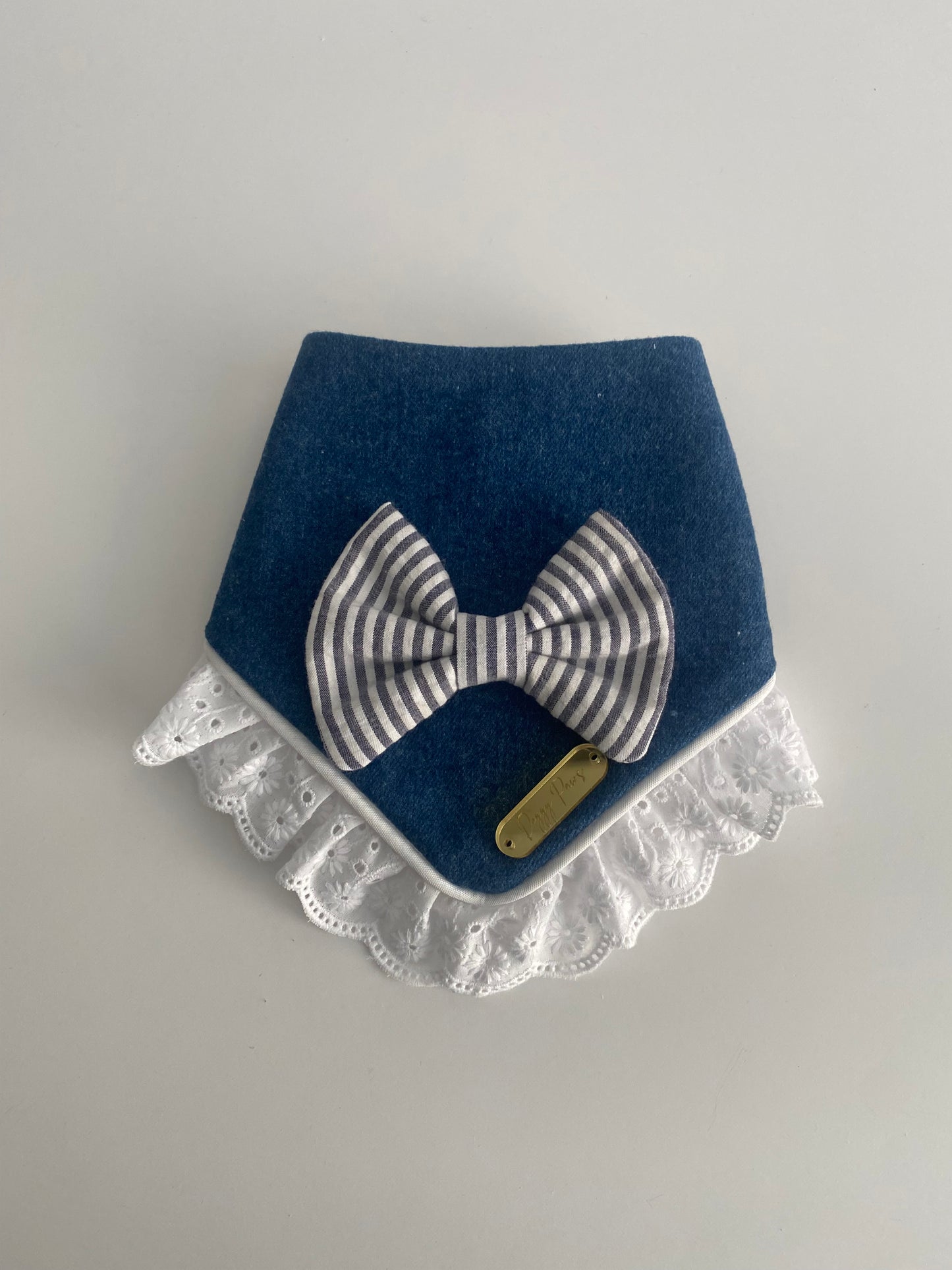 Bow with Ruffle