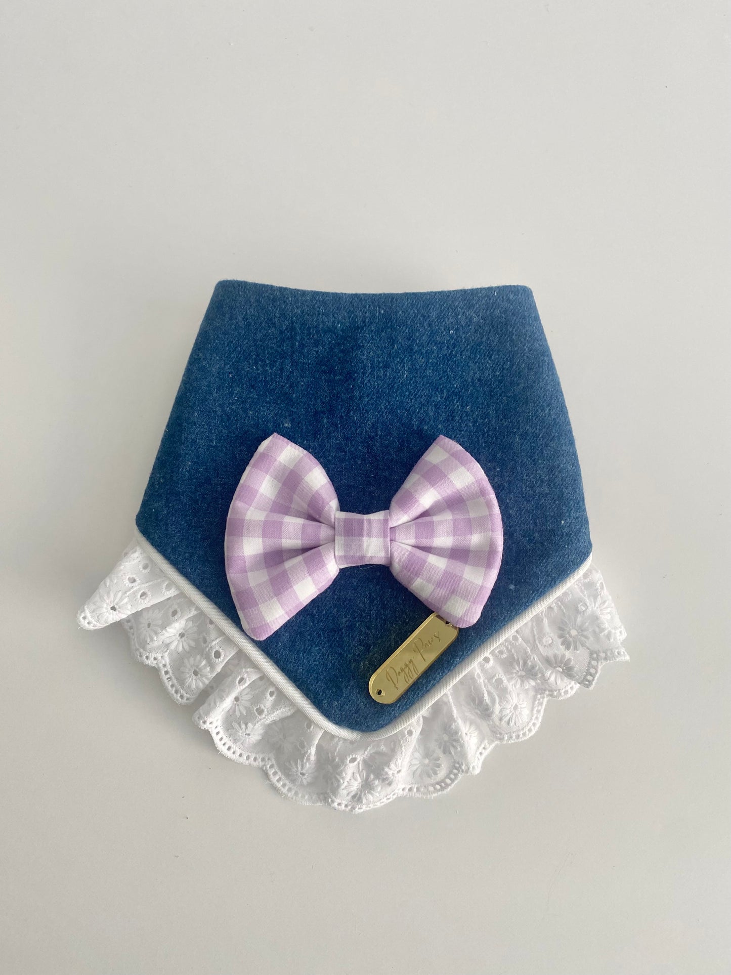 Bow with Ruffle