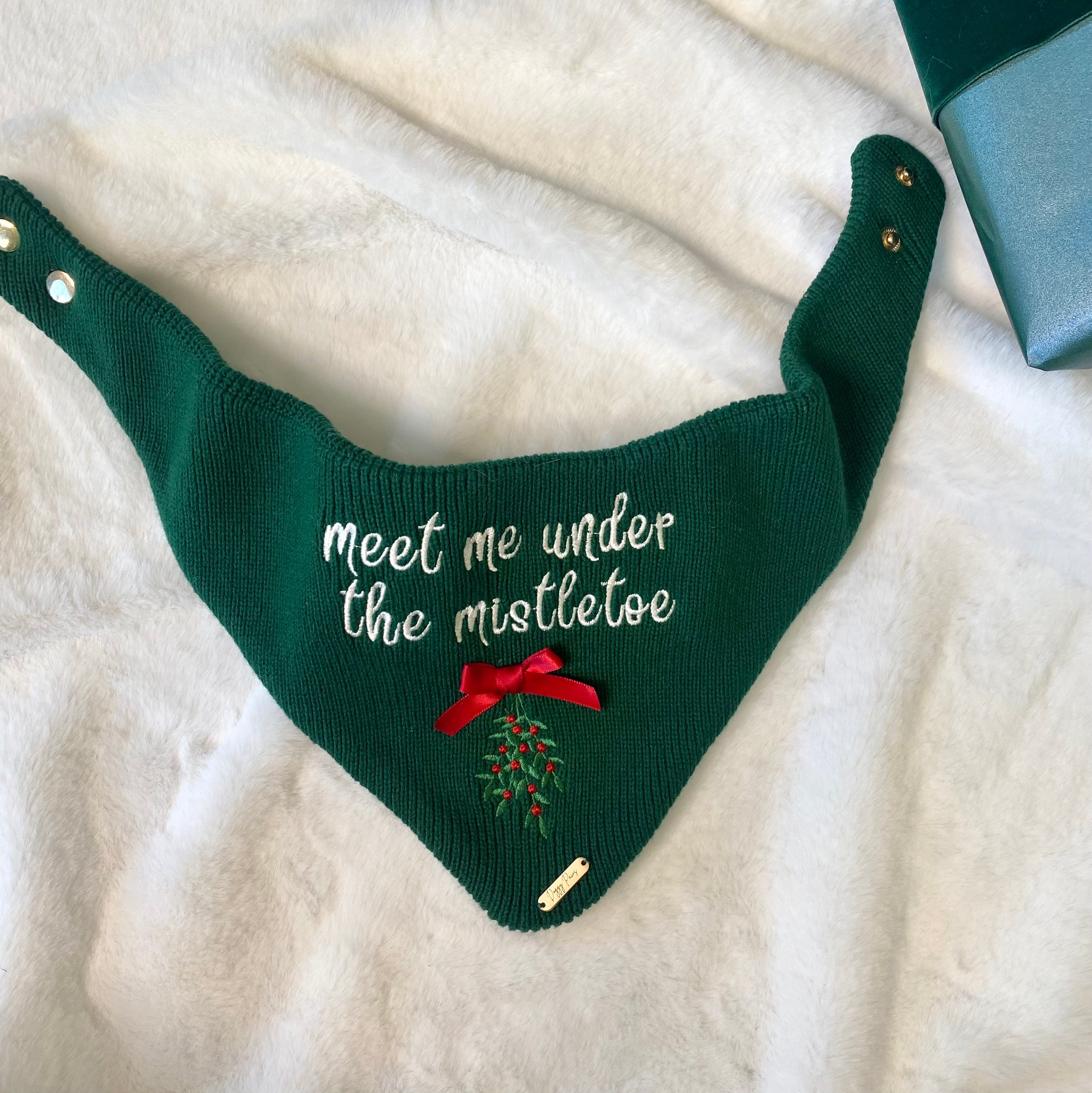 BANDANA | MISTLETOE