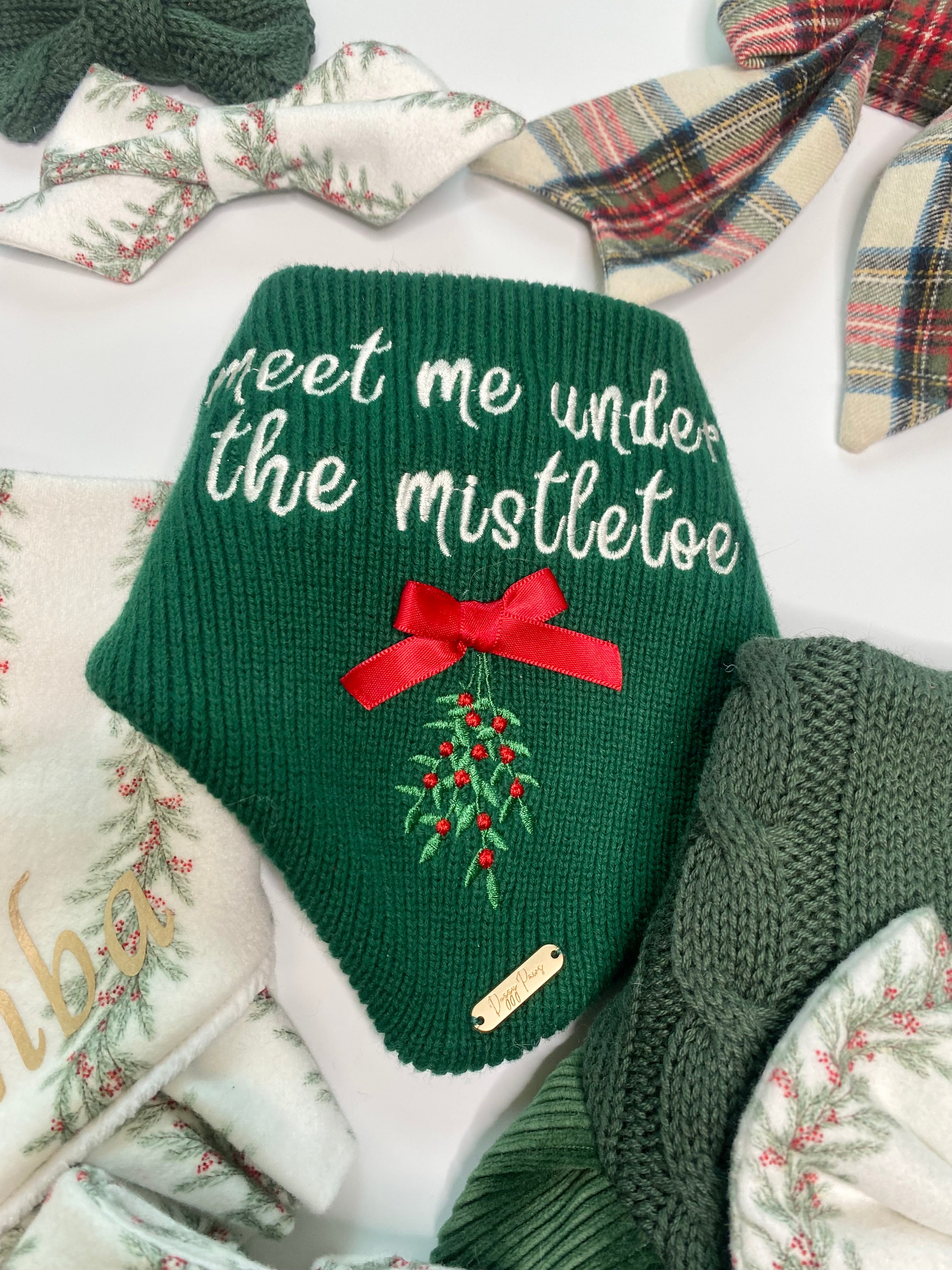 BANDANA | MISTLETOE