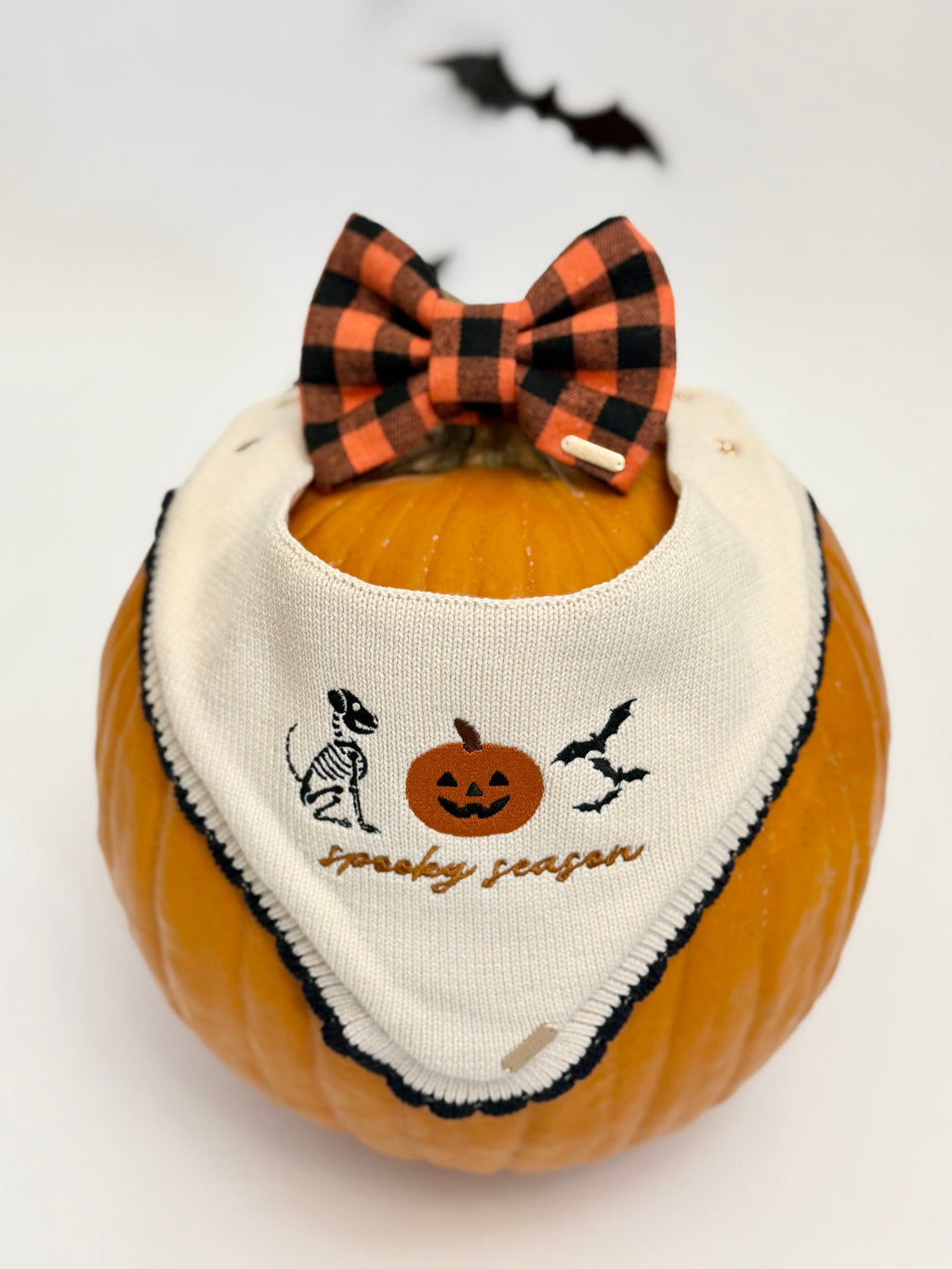 BANDANA | SPOOKY SEASON WITH SCALLOPED HEM