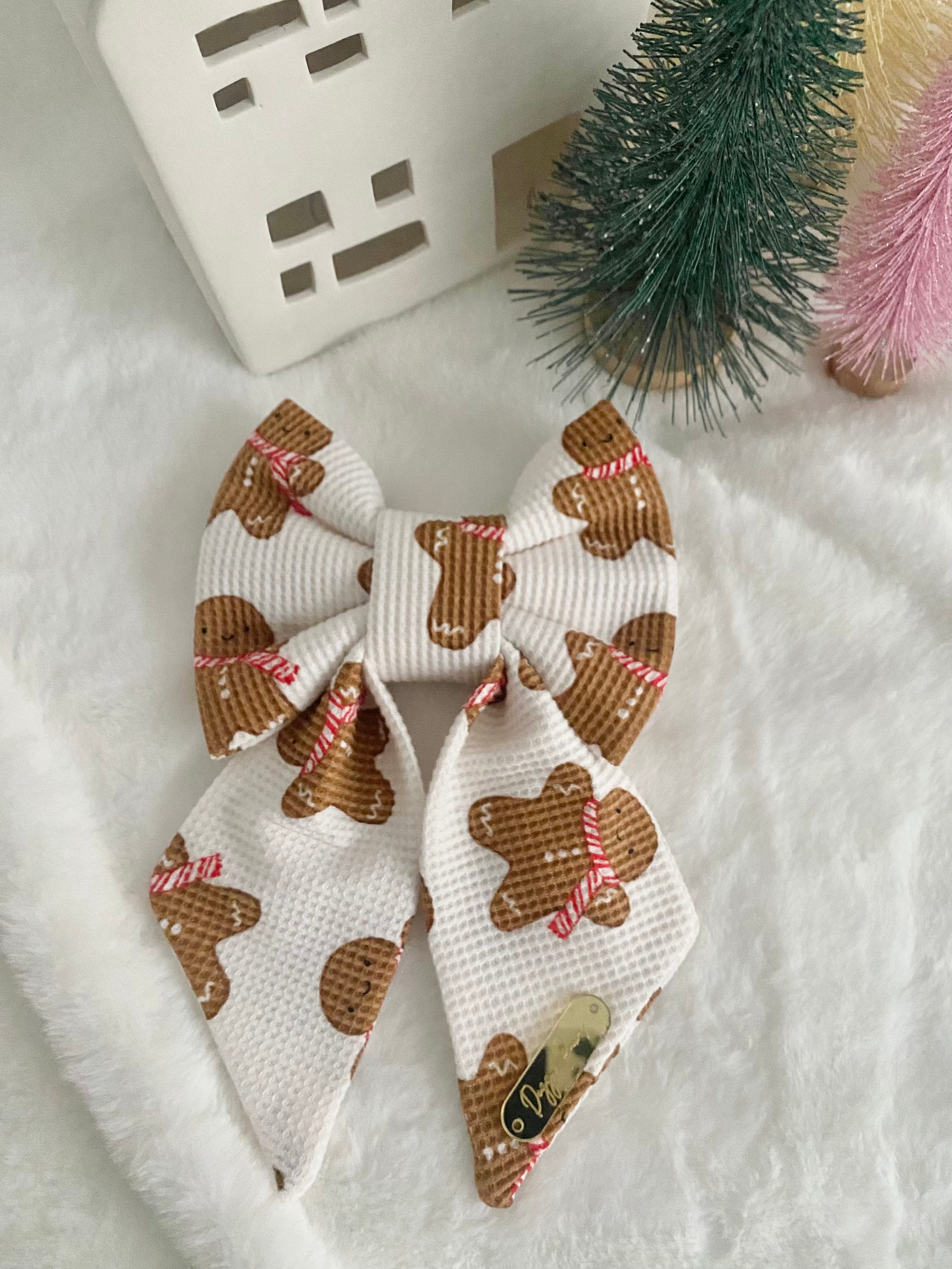 Gingerbread Sailor Bow/Bow Tie